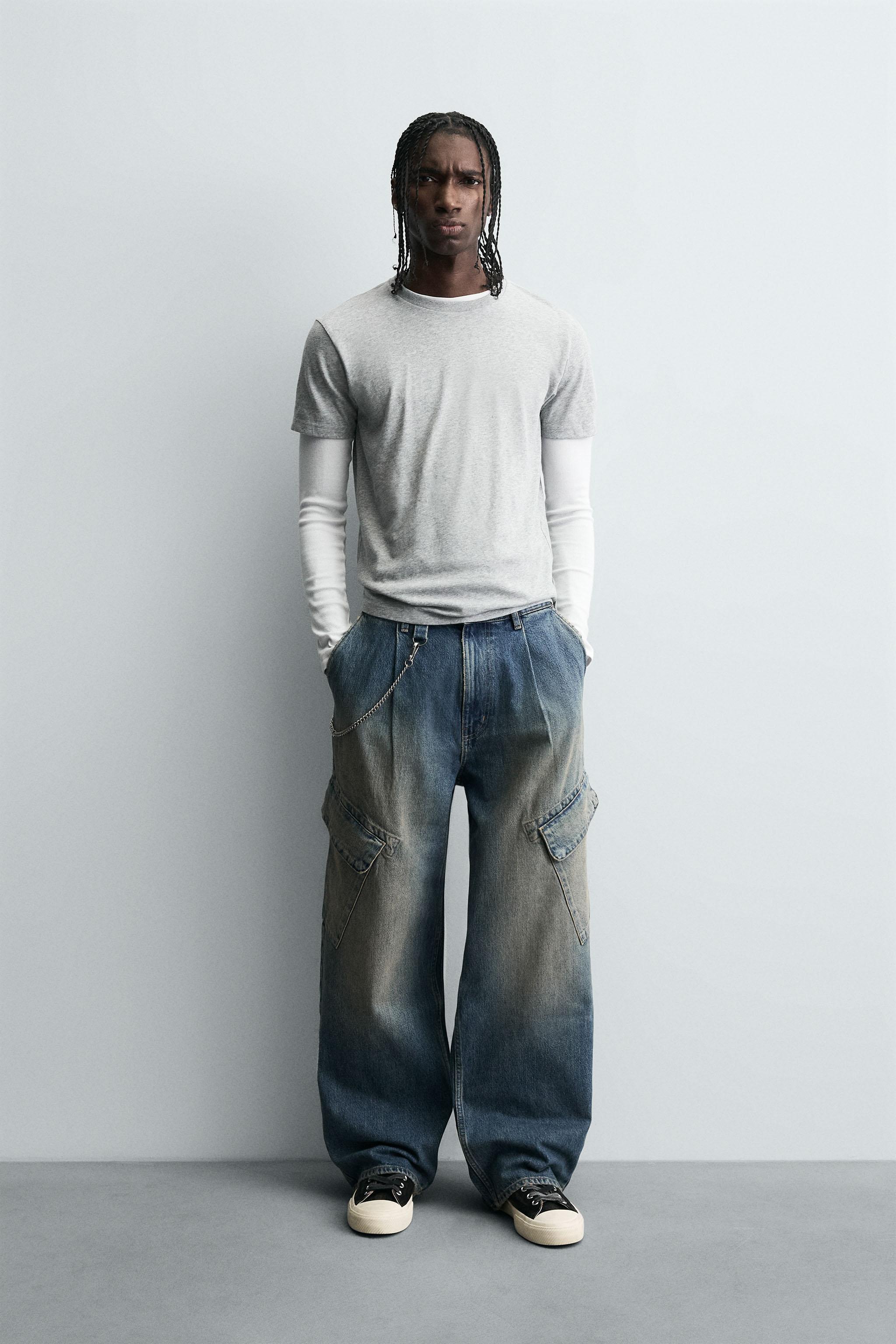 BAGGY FIT CARGO JEANS